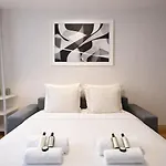 Champs Elysees - Prestige For 4 Παρίσι