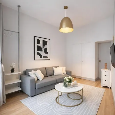 Champs Elysees - Prestige For 4 * Paris