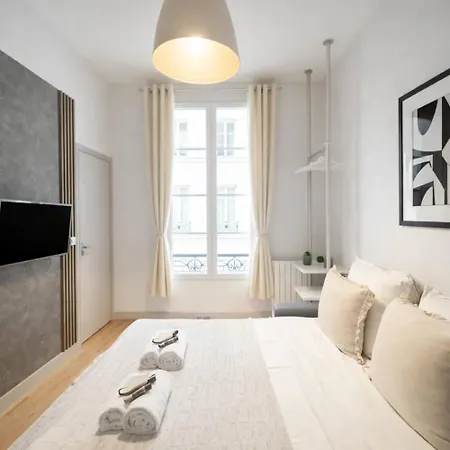 Champs Elysees - Prestige For 4 Daire Paris