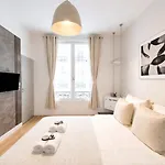 Champs Elysees - Prestige For 4 Apartamento